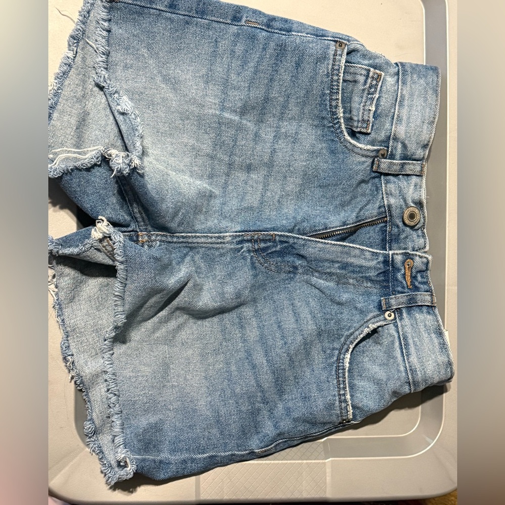 Denim&Co Light Blue Frayed Jean Shorts